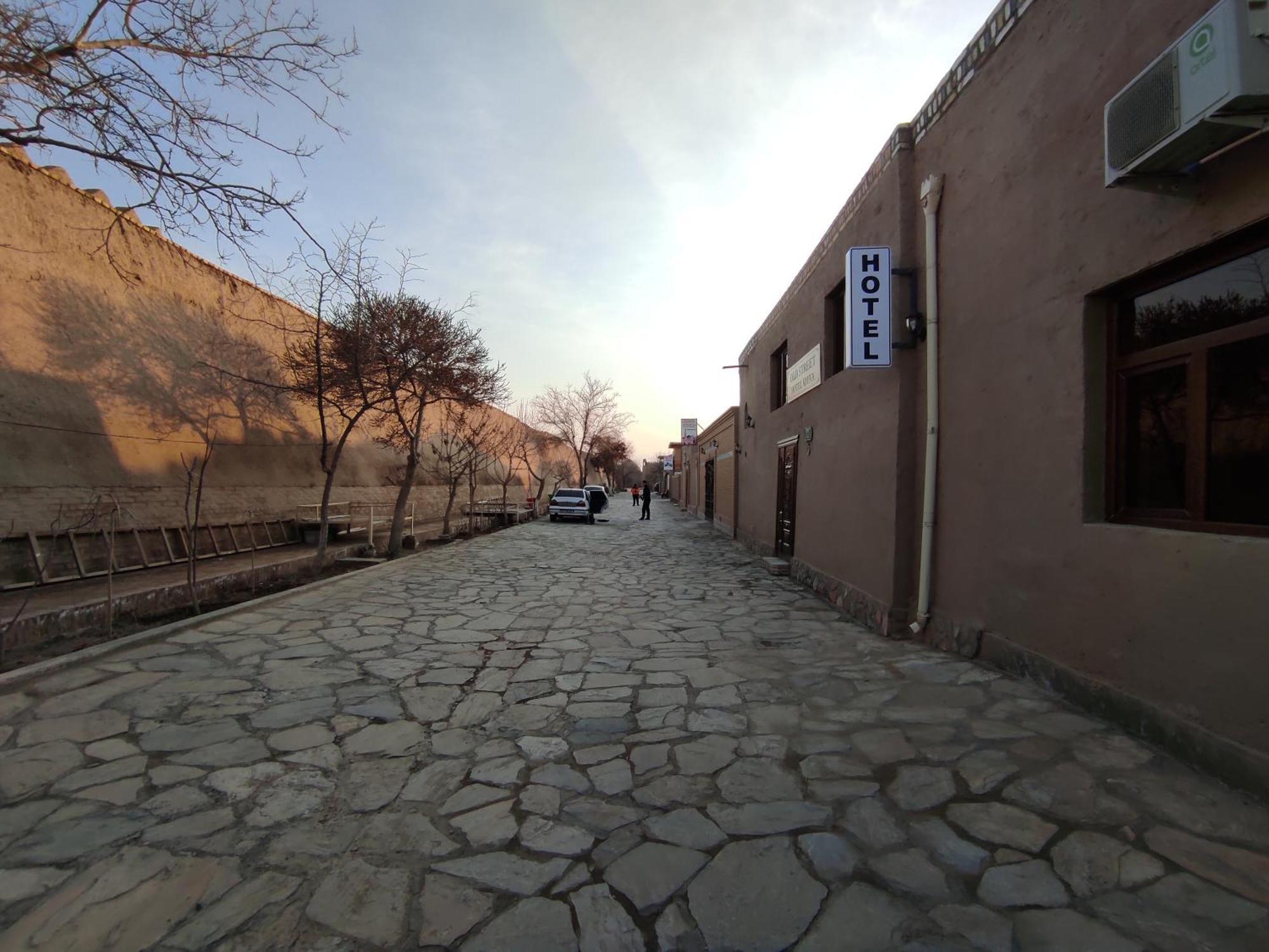 Old Street Khiva Hotel ภายนอก รูปภาพ